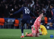 -关于巴黎圣日耳曼球员奉献拼搏，争取进球的信息