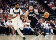 英雄联盟总决赛门票-独行侠轻取热火，拉文关键制胜