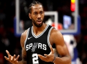 LOL决赛-马刺力克北京队，伦纳德扛起全队