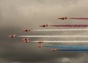 英雄联盟总决赛2025-黑色方向盘上的压哨球