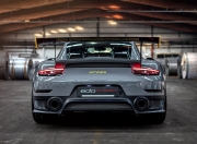 -这里为您构思了一个兼具史诗感与文学性的标题，以及一篇完整的文章