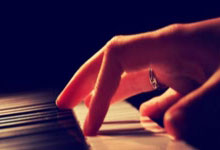 红蓝烽火：利物浦铁蹄踏破斗牛士，奥运战场暗涌三重杀机