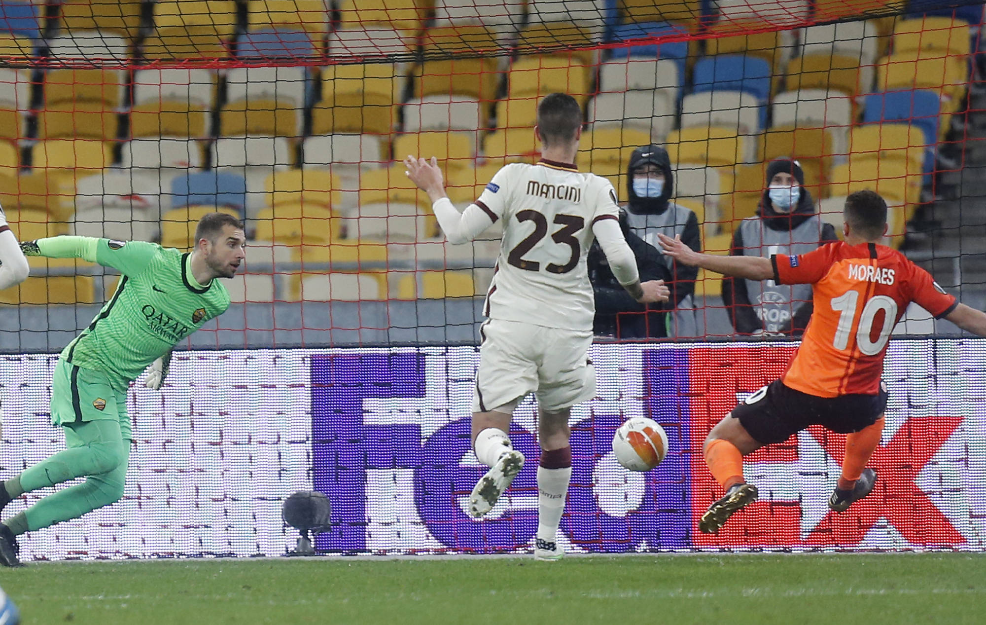 南美晋级乌克兰队取得胜利闯入八强 南美晋级乌克兰队取得胜利闯入八强