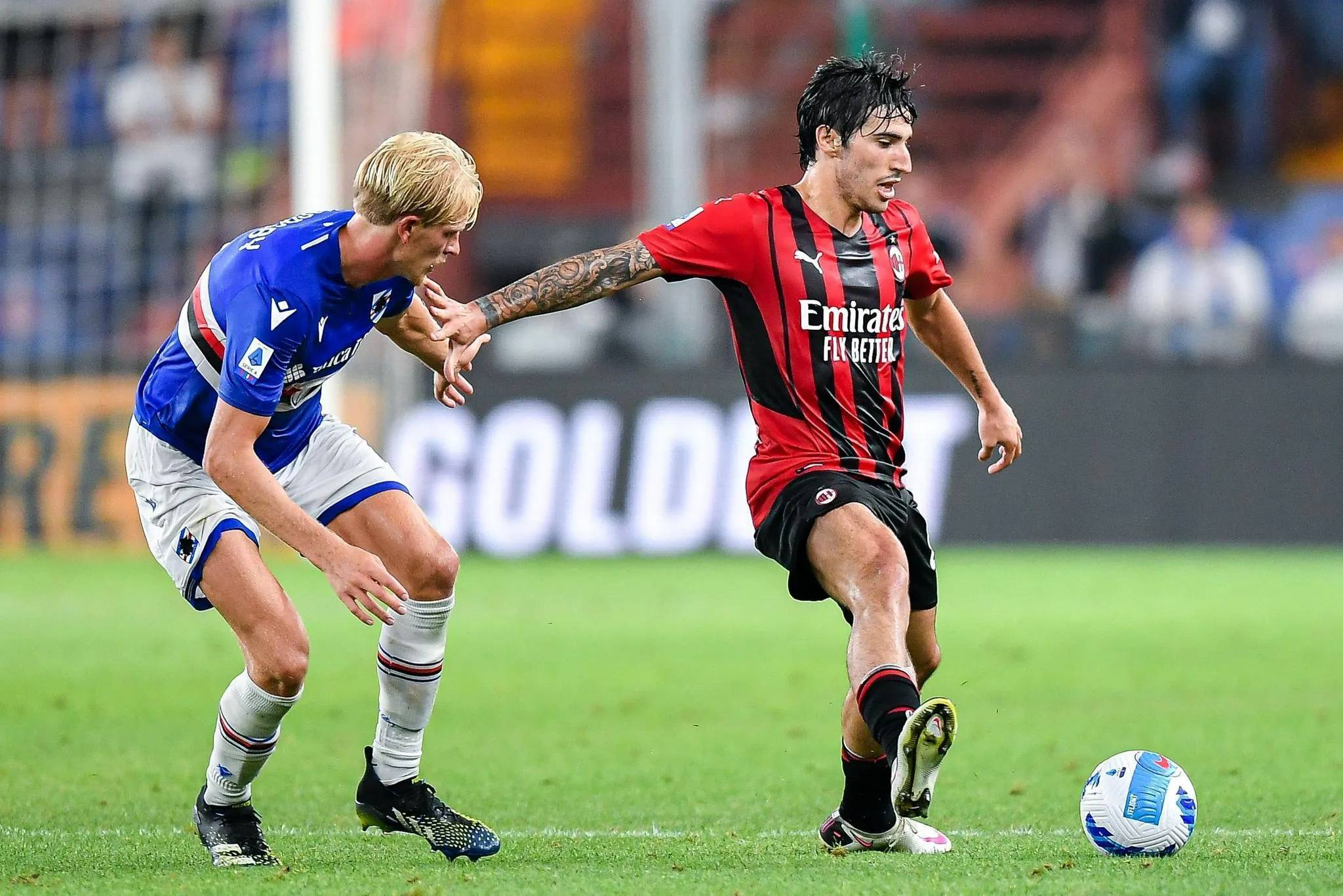 AC米兰憾负桑普多利亚，错失机会