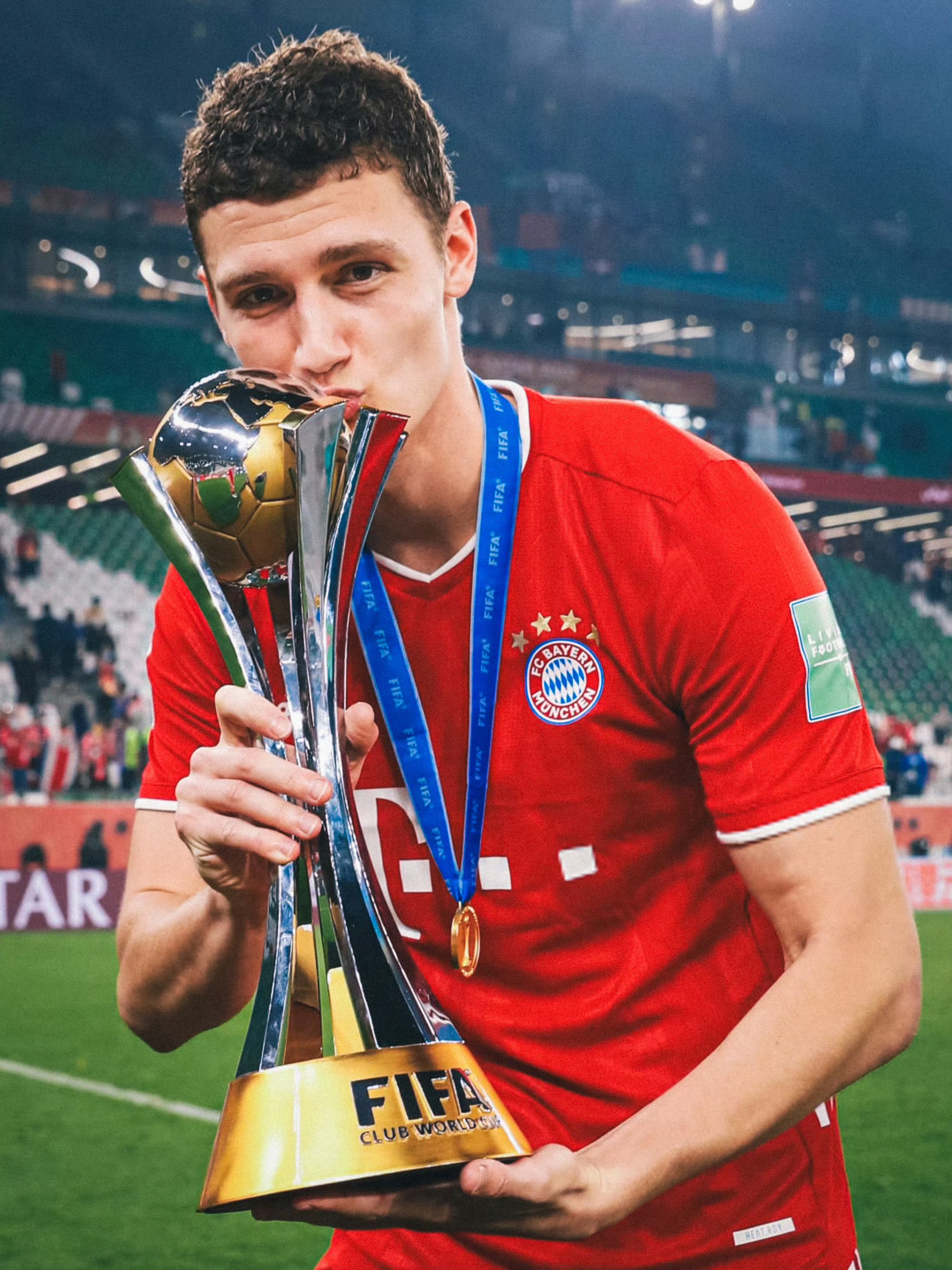 帕尔玛门将表现出色，多次拯救球队的简单介绍