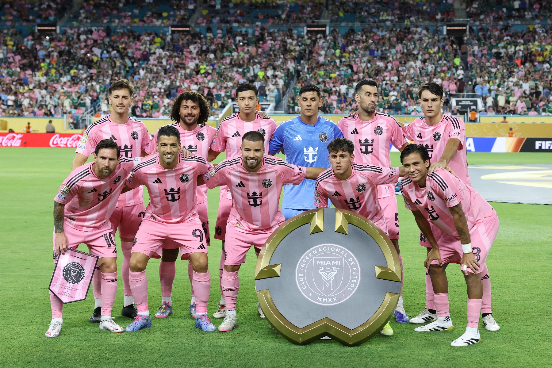 俱乐部球队在国际比赛中展现实力 俱乐部球队在国际比赛中展现实力