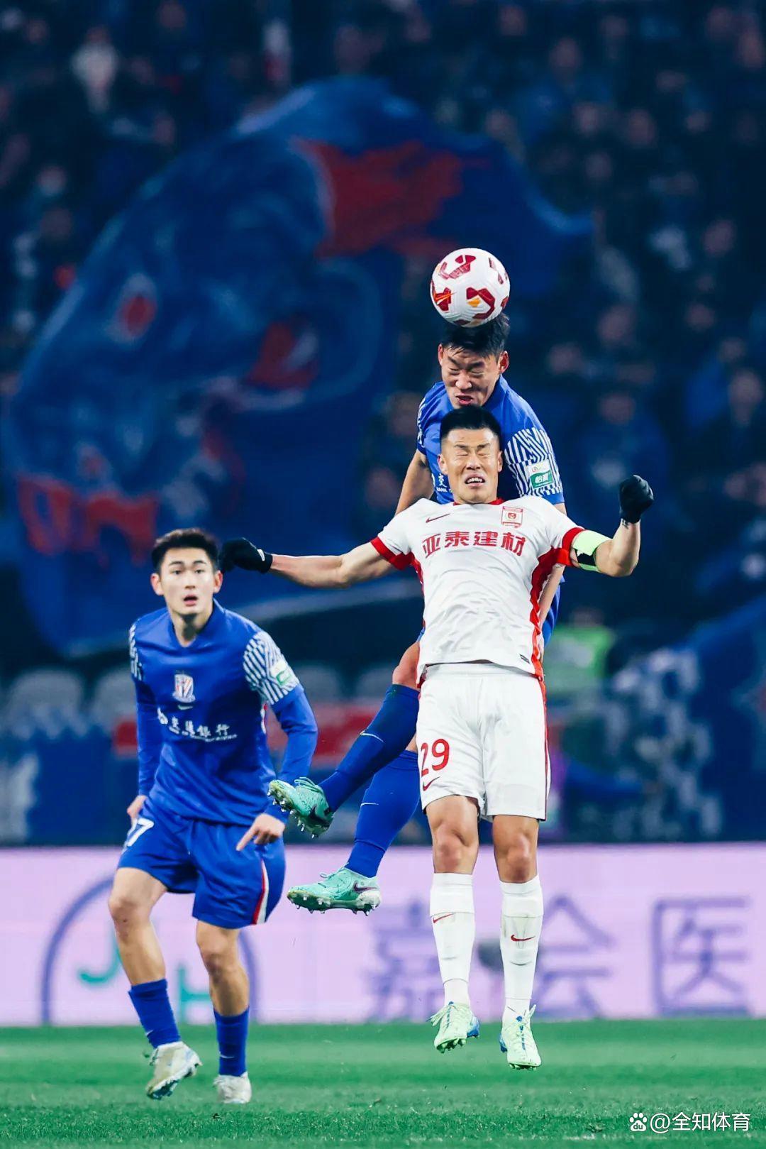 申花客场挑战国安,取得关键性胜利 申花客场挑战国安,取得关键性胜利